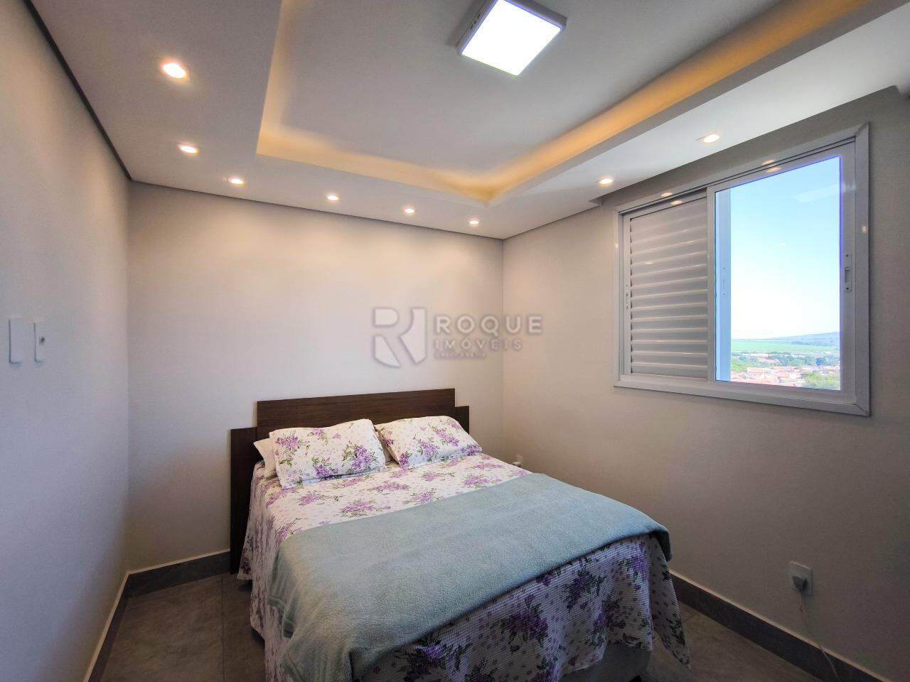 Apartamento à venda no bairro Jardim Trevo: DORMITÓRIO 1