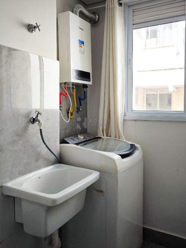 Apartamento à venda no bairro Jardim Trevo: LAVANDERIA