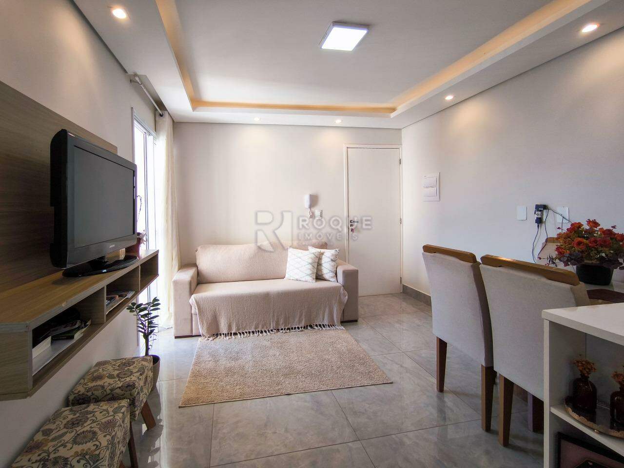 Apartamento à venda no bairro Jardim Trevo: SALA DE ESTAR