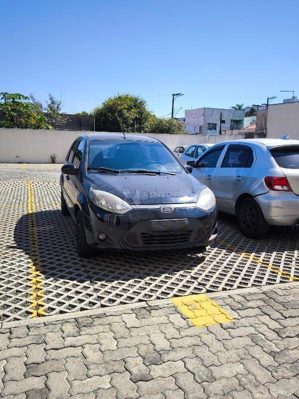 Apartamento à venda no bairro Jardim Trevo: VAGA DE ESTACIONAMENTO