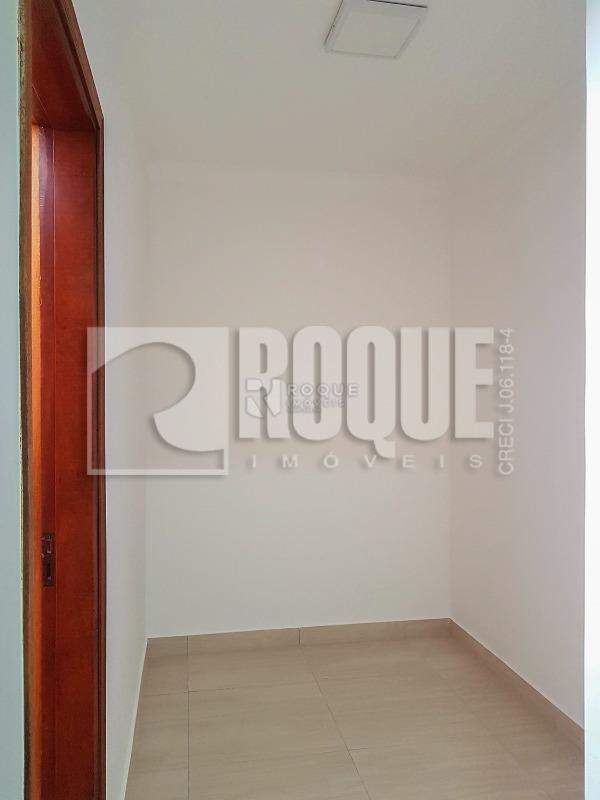Casa Residencial para aluguel no bairro Jardim São Roque: Closet