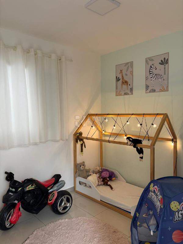 Casa em condomínio à venda no bairro Residencial Itamaracá: 