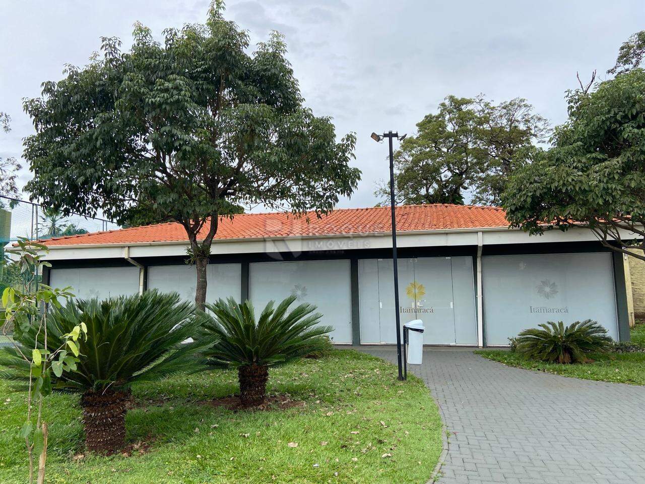 Casa em condomínio à venda no bairro Residencial Itamaracá: 