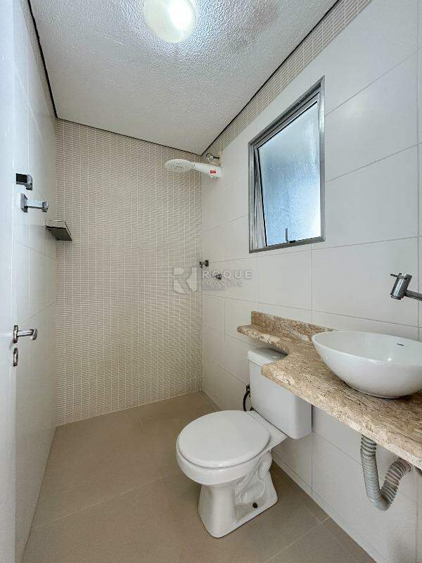 Apartamento para aluguel no bairro Jardim Parque Novo Mundo: WC social 