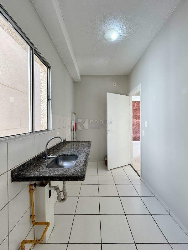 Apartamento para aluguel no bairro Jardim Parque Novo Mundo: Cozinha 