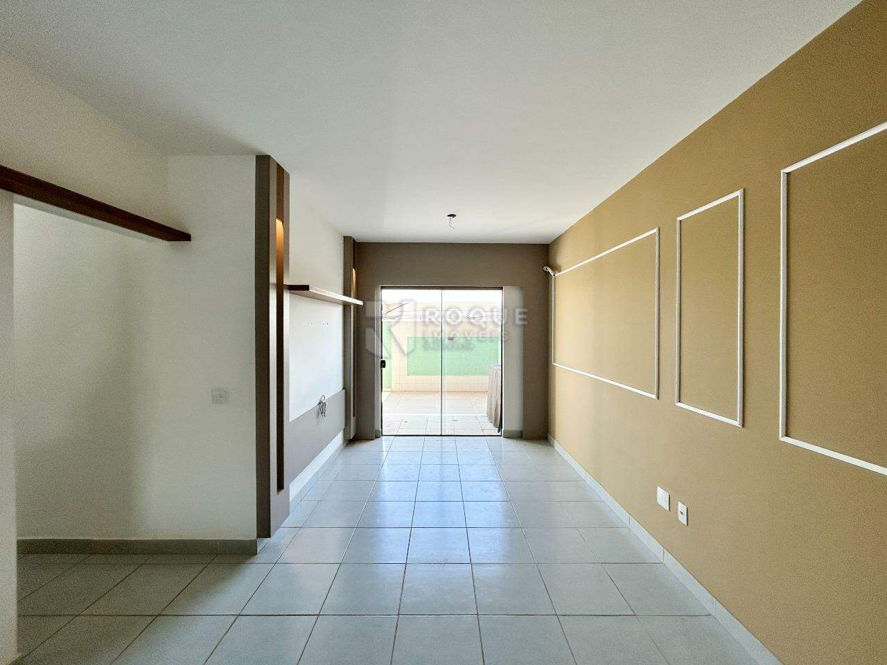 Apartamento à venda no bairro Jardim Santa Adélia: Sala 