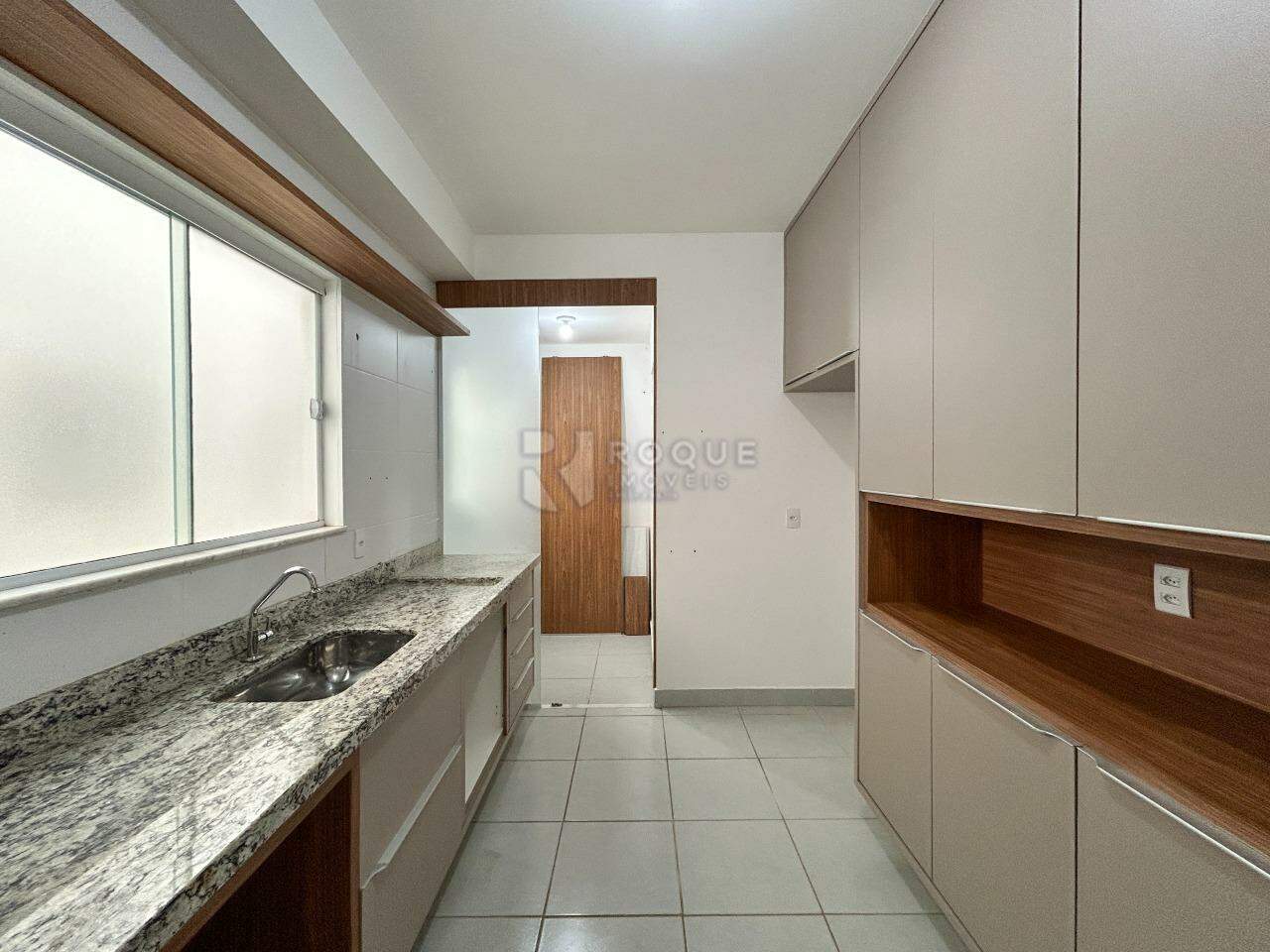 Apartamento à venda no bairro Jardim Santa Adélia: Cozinha 