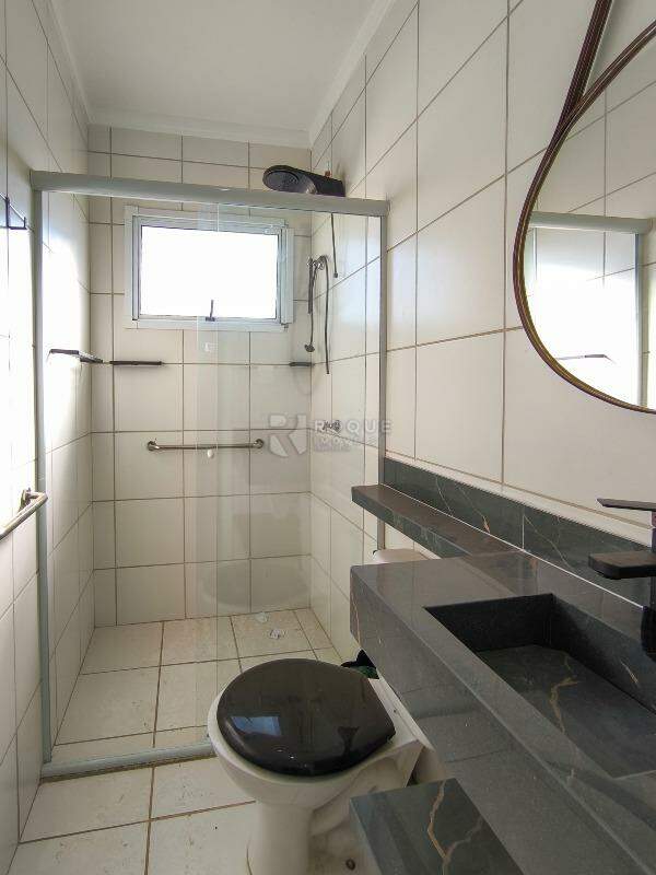 Apartamento à venda no bairro Condomínio Varandas I: BANHEIRO SOCIAL