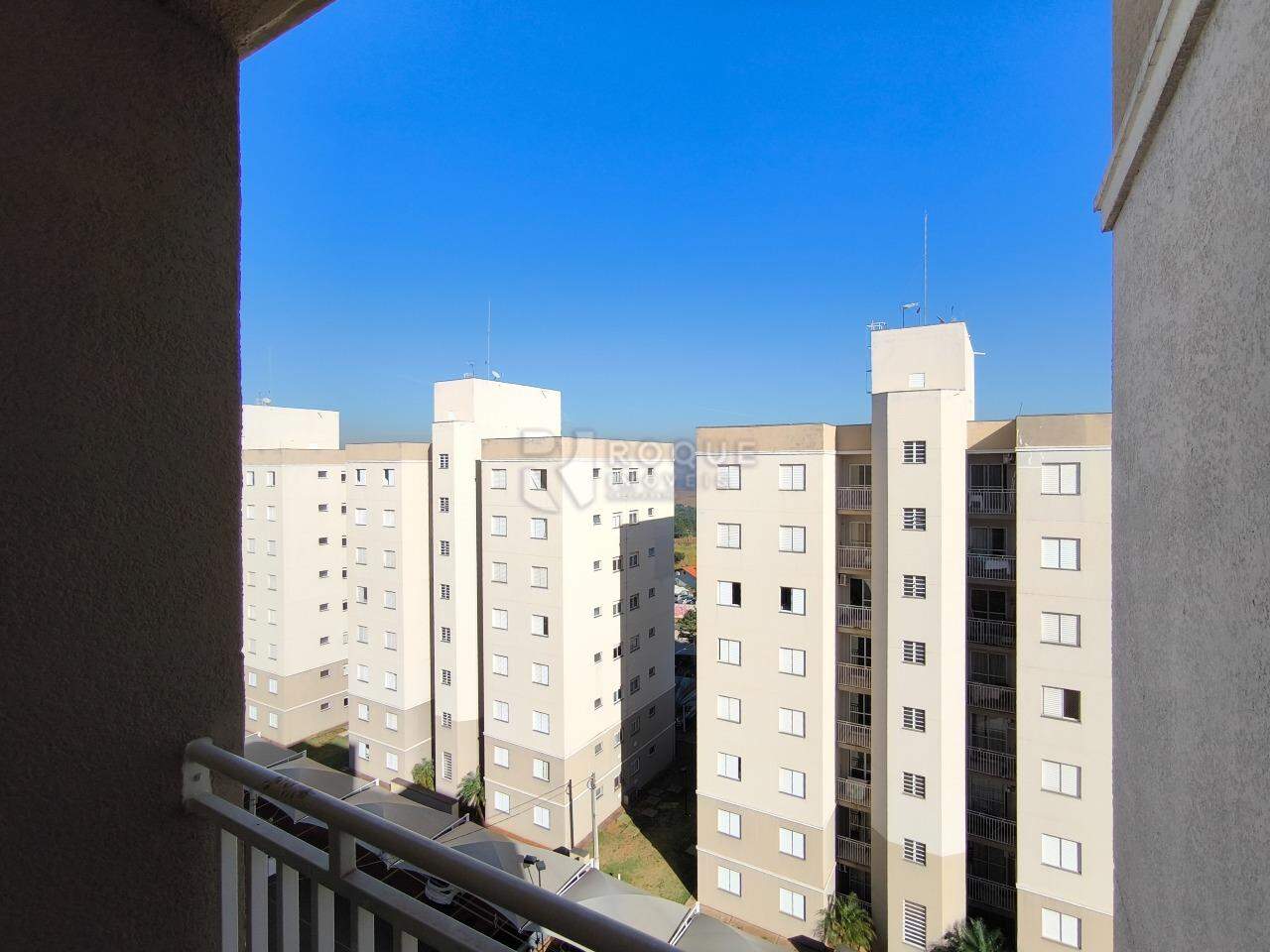 Apartamento à venda no bairro Condomínio Varandas I: VISTA PARCIAL