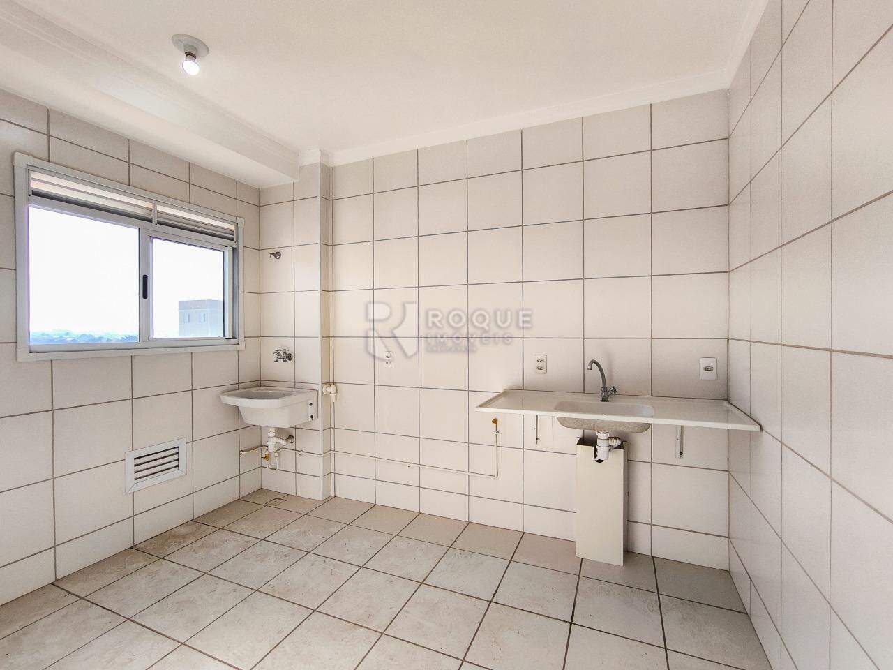 Apartamento à venda no bairro Condomínio Varandas I: COZINHA