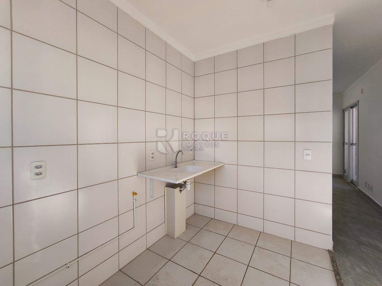 Apartamento à venda no bairro Condomínio Varandas I: COZINHA