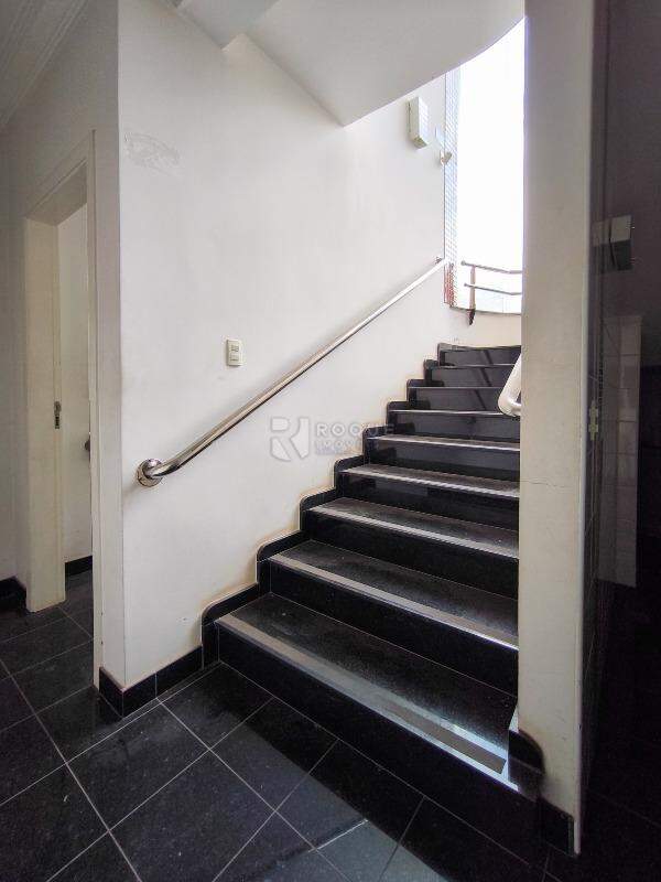 Casa Comercial à venda no bairro Centro: ACESSO
