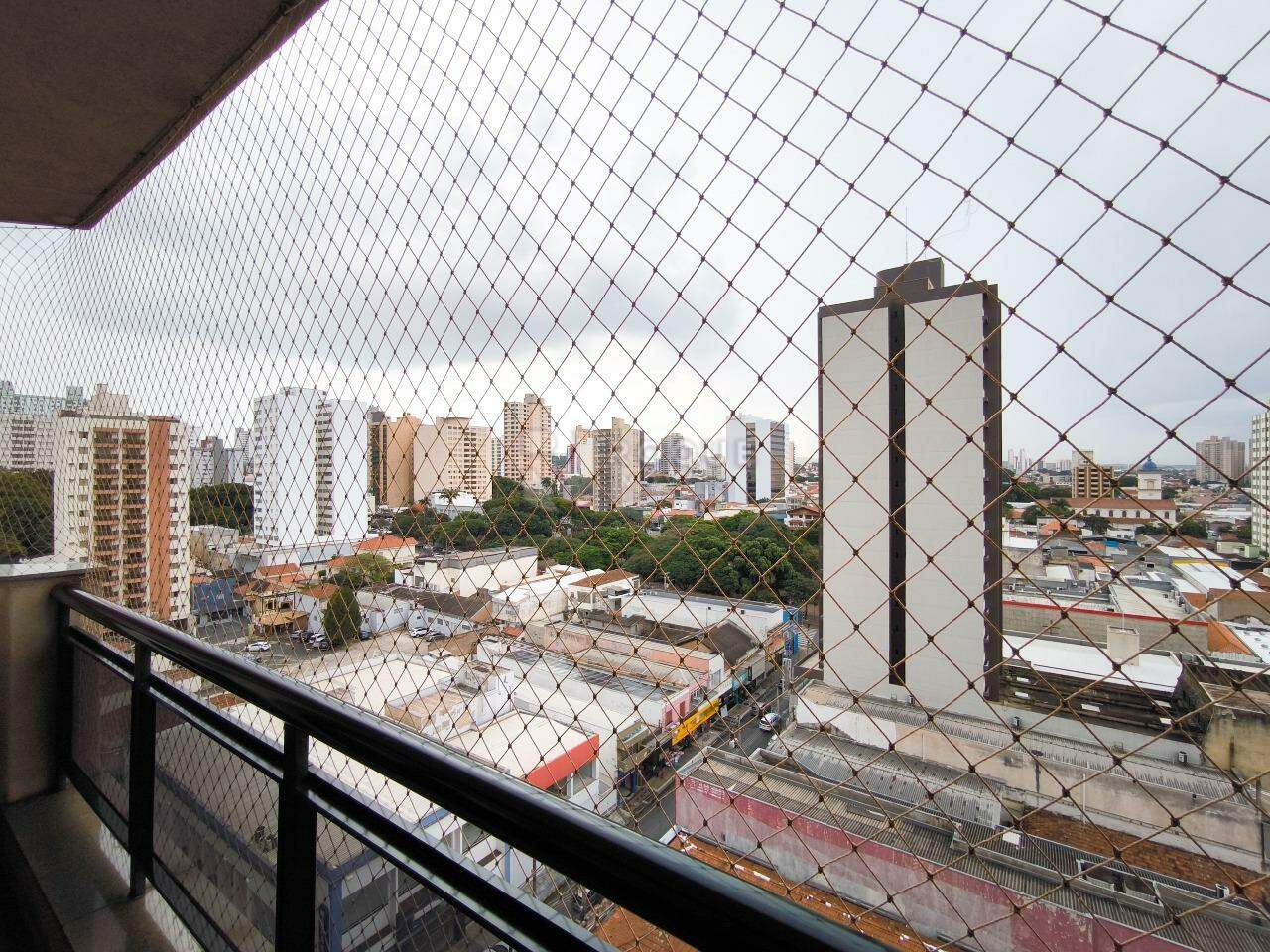 Apartamento à venda no bairro Centro: VISTA PARCIAL
