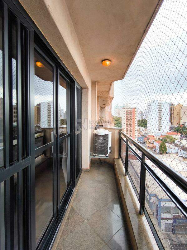 Apartamento à venda no bairro Centro: SACADA SALA DE ESTAR