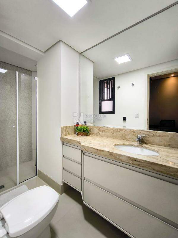 Apartamento à venda no bairro Centro: WC SUÍTE 2
