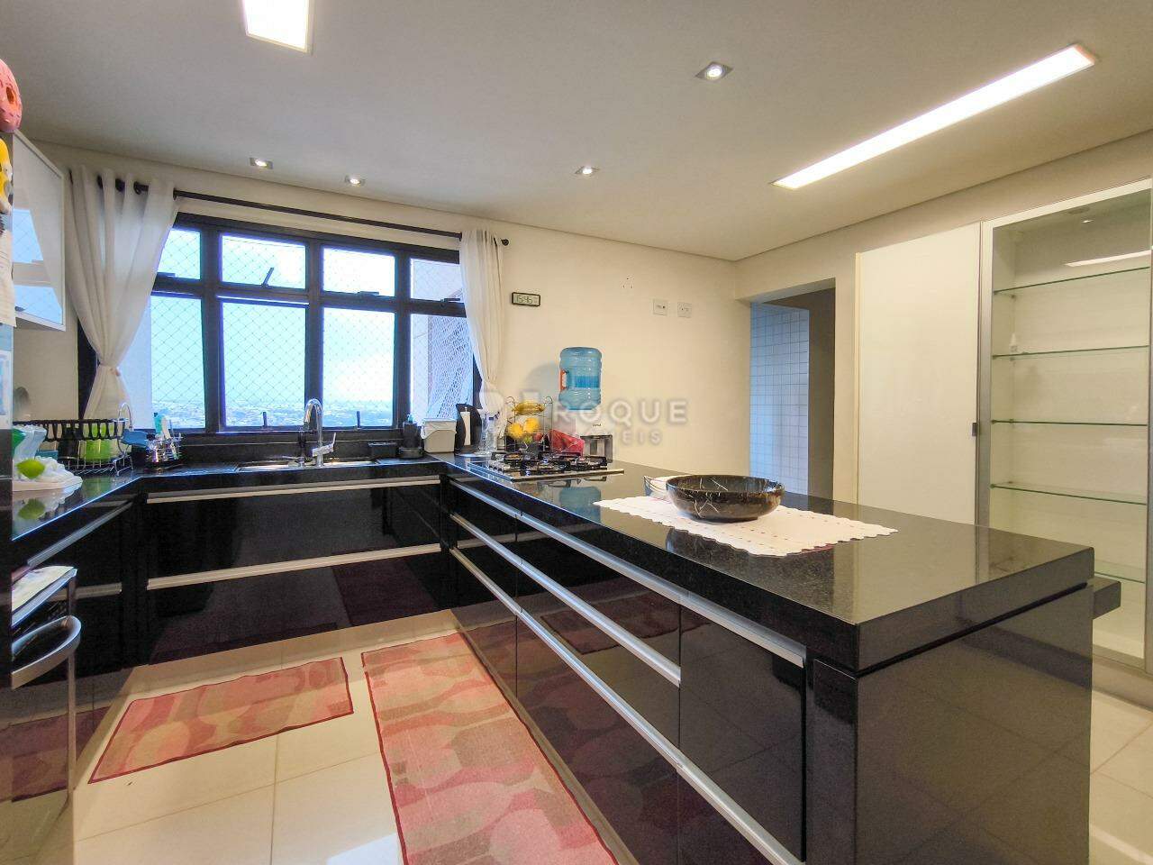 Apartamento à venda no bairro Centro: COZINHA