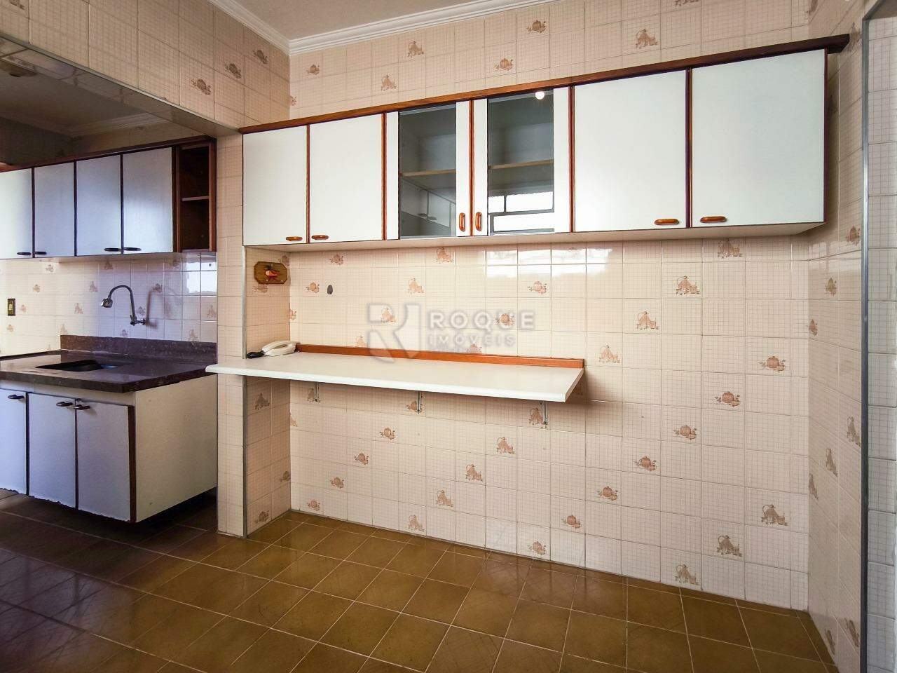 Apartamento à venda no bairro Vila Independência: COZINHA