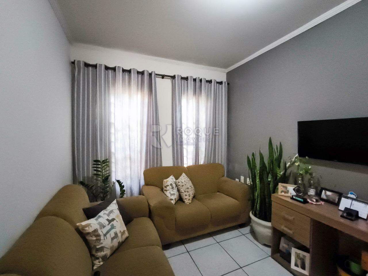 Casa Residencial à venda no bairro Jardim Residencial Alto da Graminha: SALA DE ESTAR
