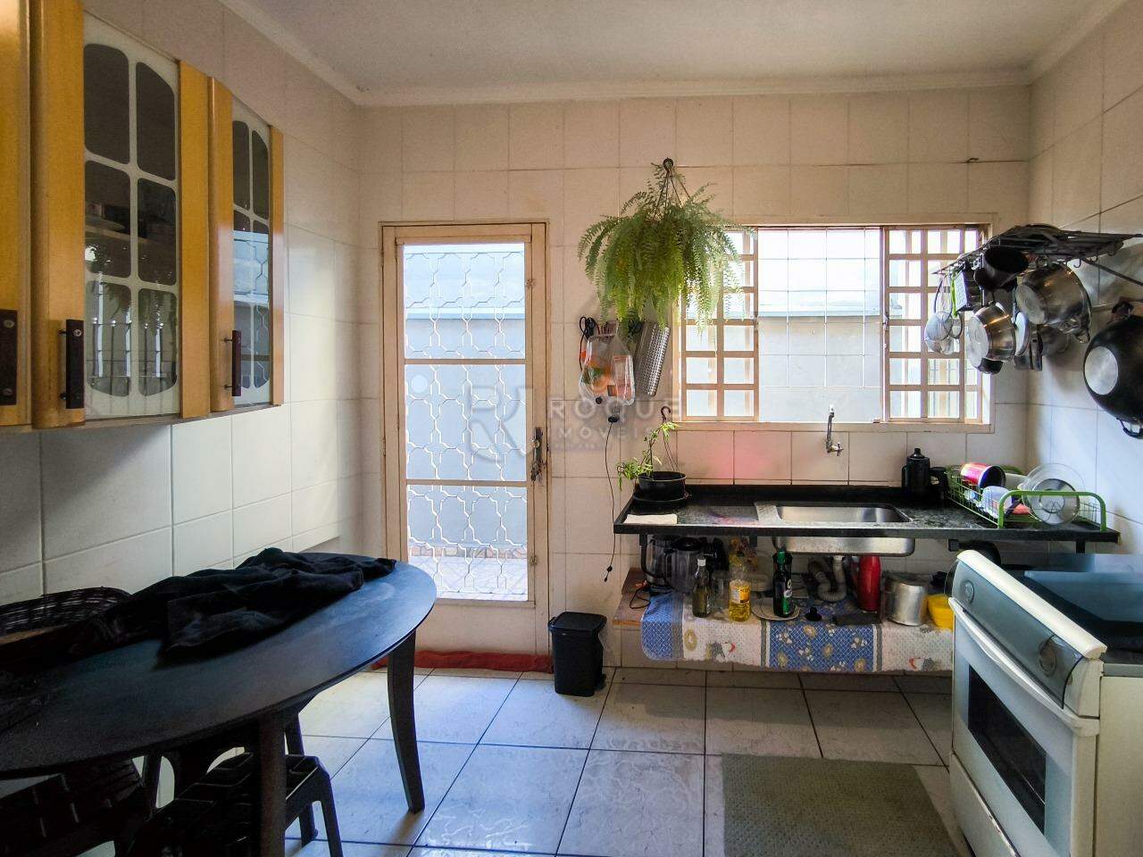 Casa Residencial à venda no bairro Jardim Residencial Alto da Graminha: COZINHA