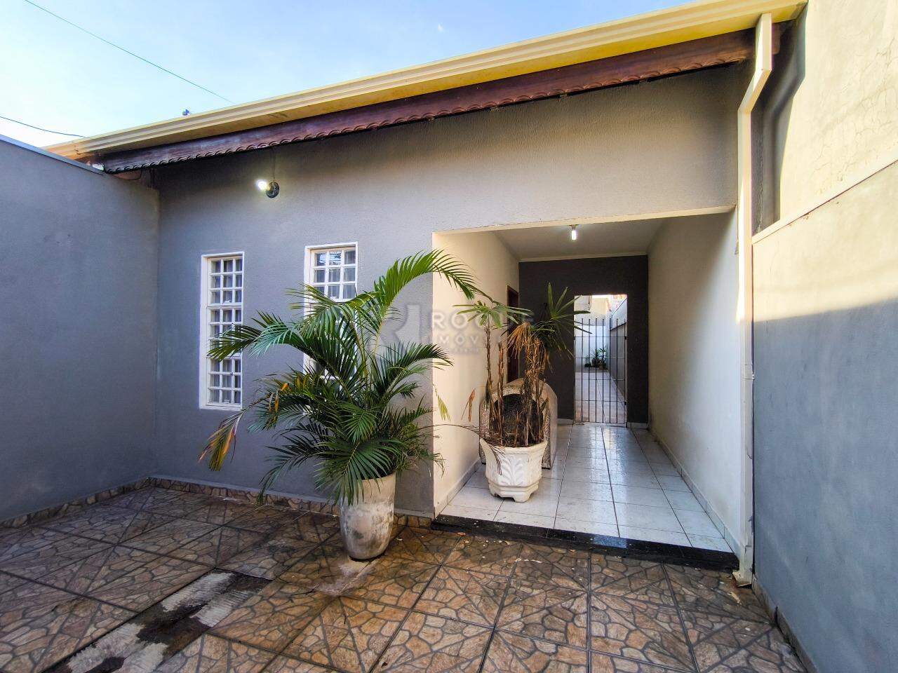 Casa Residencial à venda no bairro Jardim Residencial Alto da Graminha: FRENTE