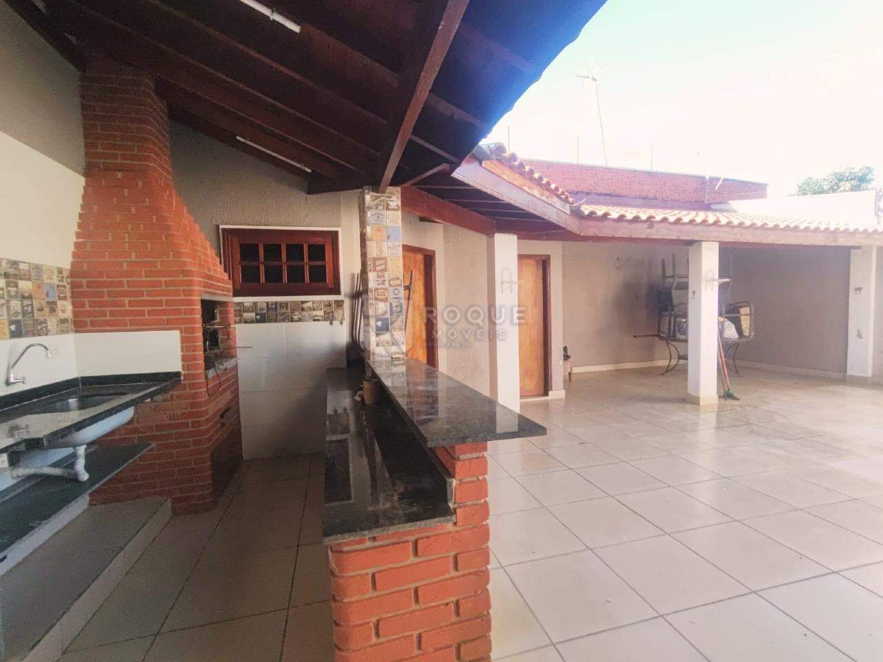 Casa Residencial para aluguel no bairro Jardim Canaa: Churrasqueira