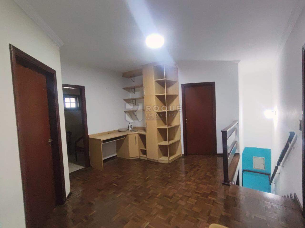 Casa Residencial para aluguel no bairro Jardim Canaa: Hall superior