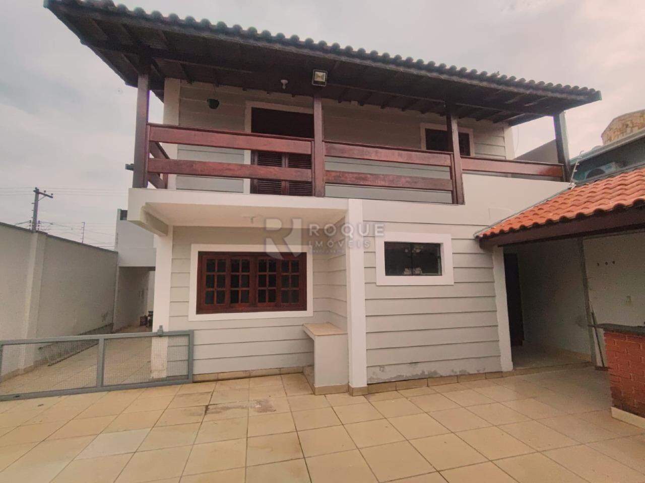 Casa Residencial para aluguel no bairro Jardim Canaa: Quintal