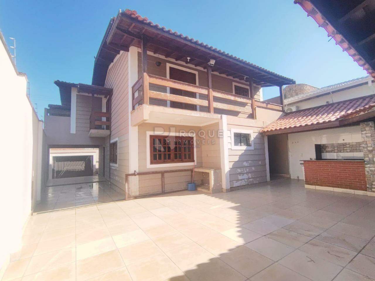 Casa Residencial para aluguel no bairro Jardim Canaa: Quintal