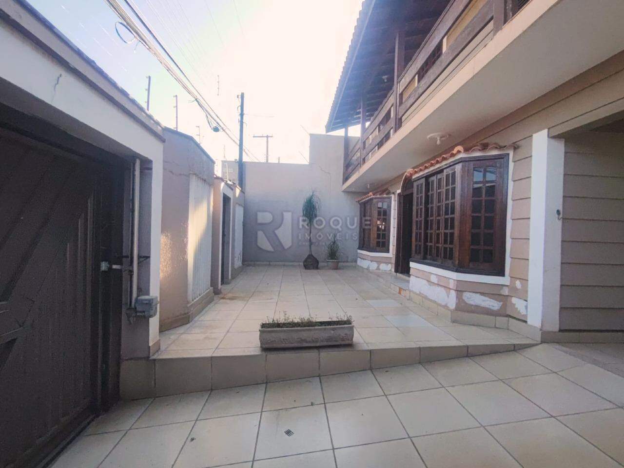 Casa Residencial para aluguel no bairro Jardim Canaa: Quintal