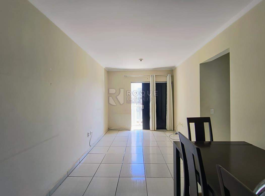 Apartamento para aluguel no bairro Jardim Ouro Verde: Sala