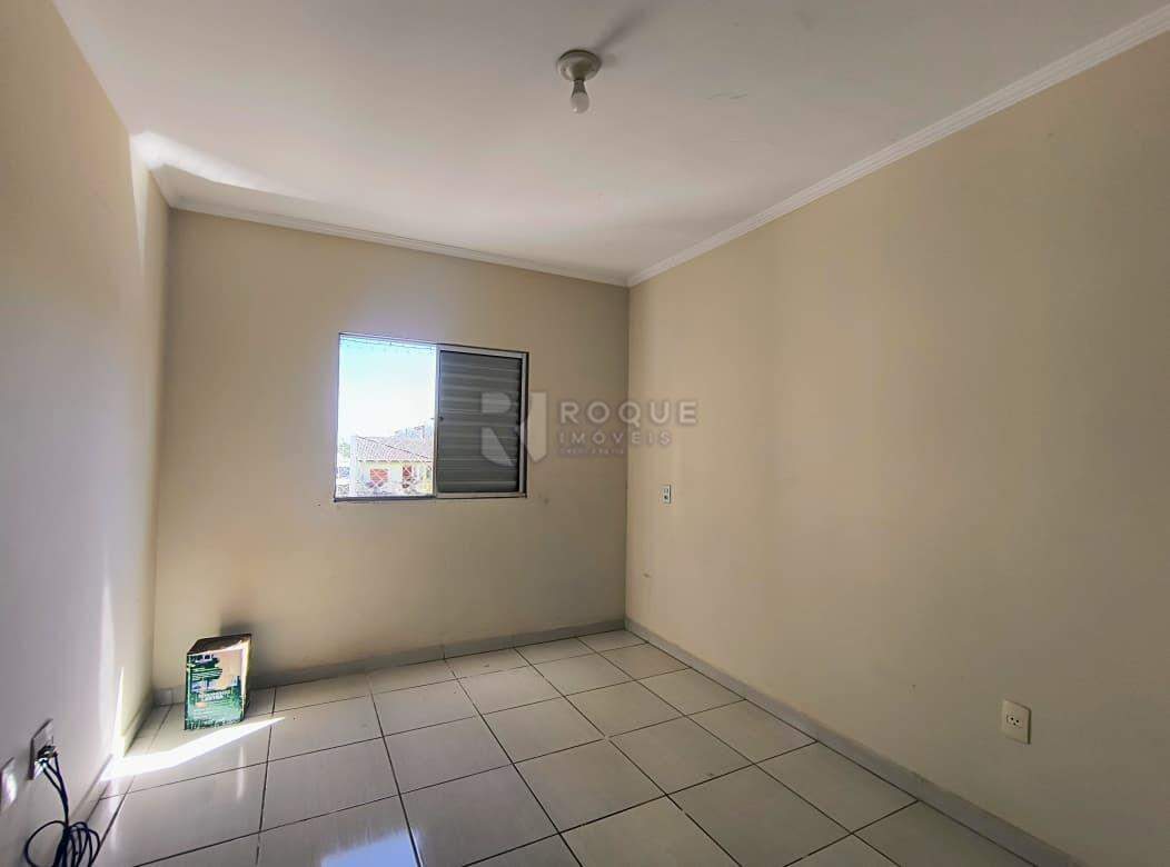 Apartamento para aluguel no bairro Jardim Ouro Verde: Dormitório 02