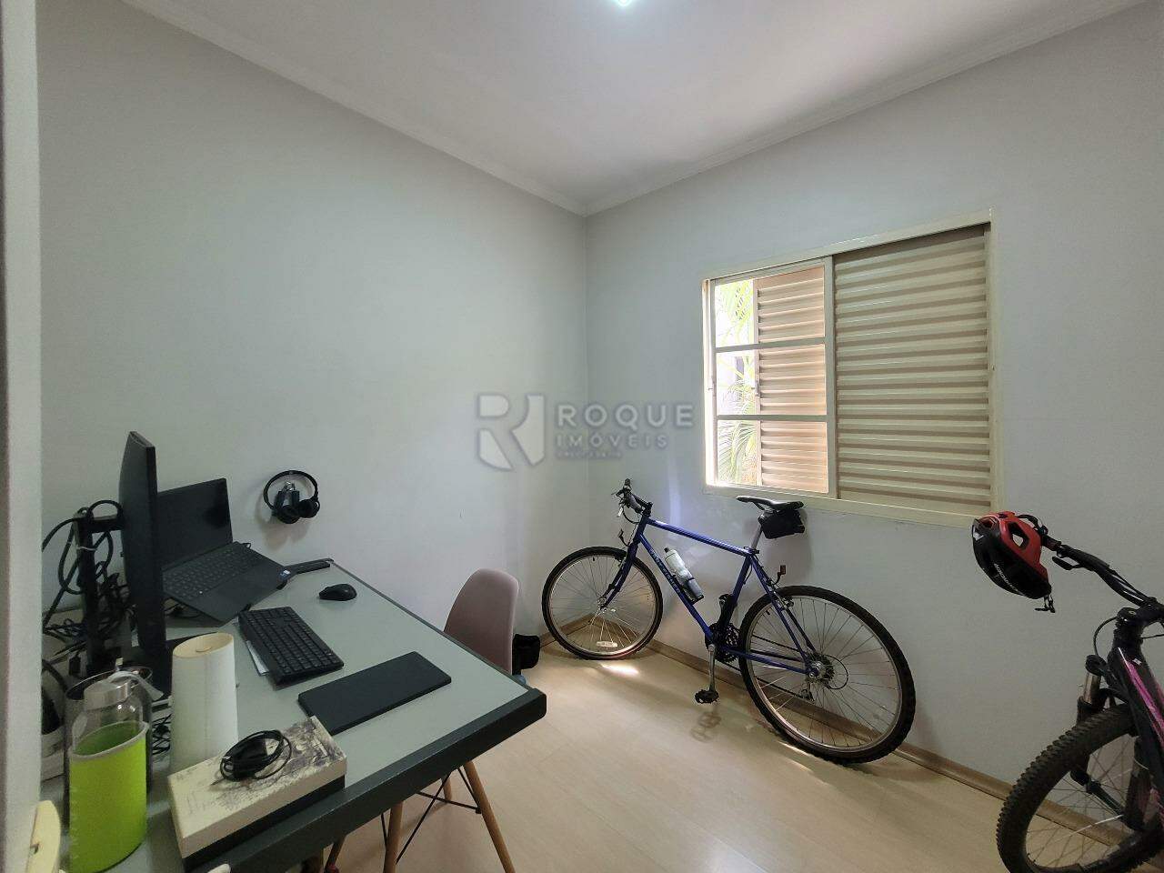 Apartamento para aluguel no bairro Vila Paulista: DORMITÓRIO 3