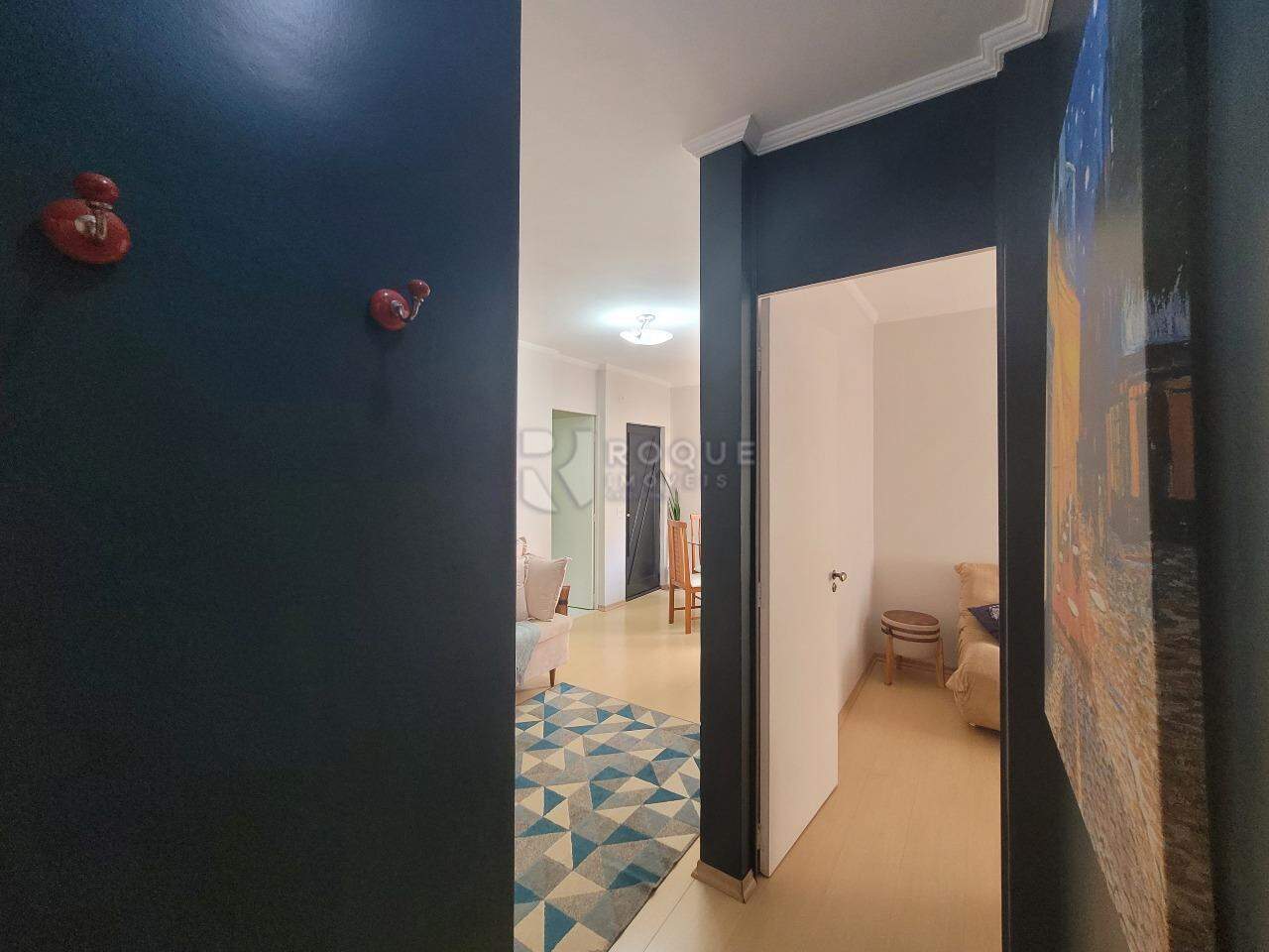 Apartamento para aluguel no bairro Vila Paulista: CORREDOR INTERNO