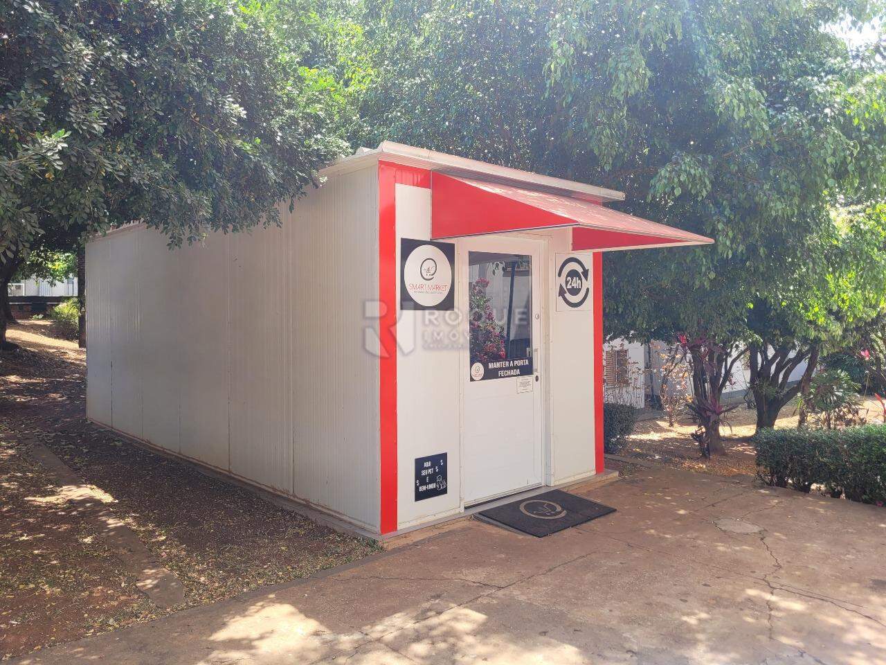 Apartamento para aluguel no bairro Vila Paulista: MINI MERCADO