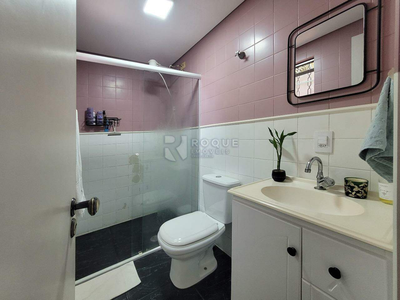 Apartamento para aluguel no bairro Vila Paulista: BANHEIRO SOCIAL