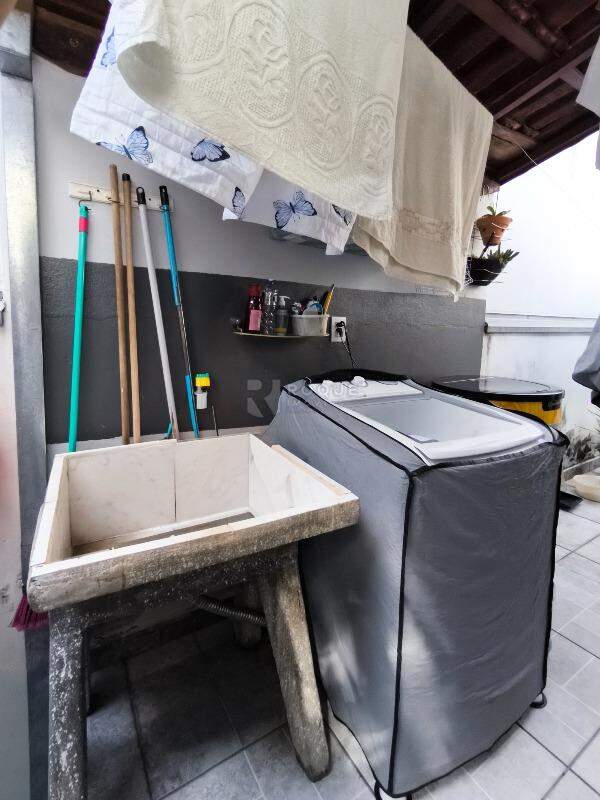 Casa Residencial à venda no bairro Jardim São Lourenço: LAVANDERIA