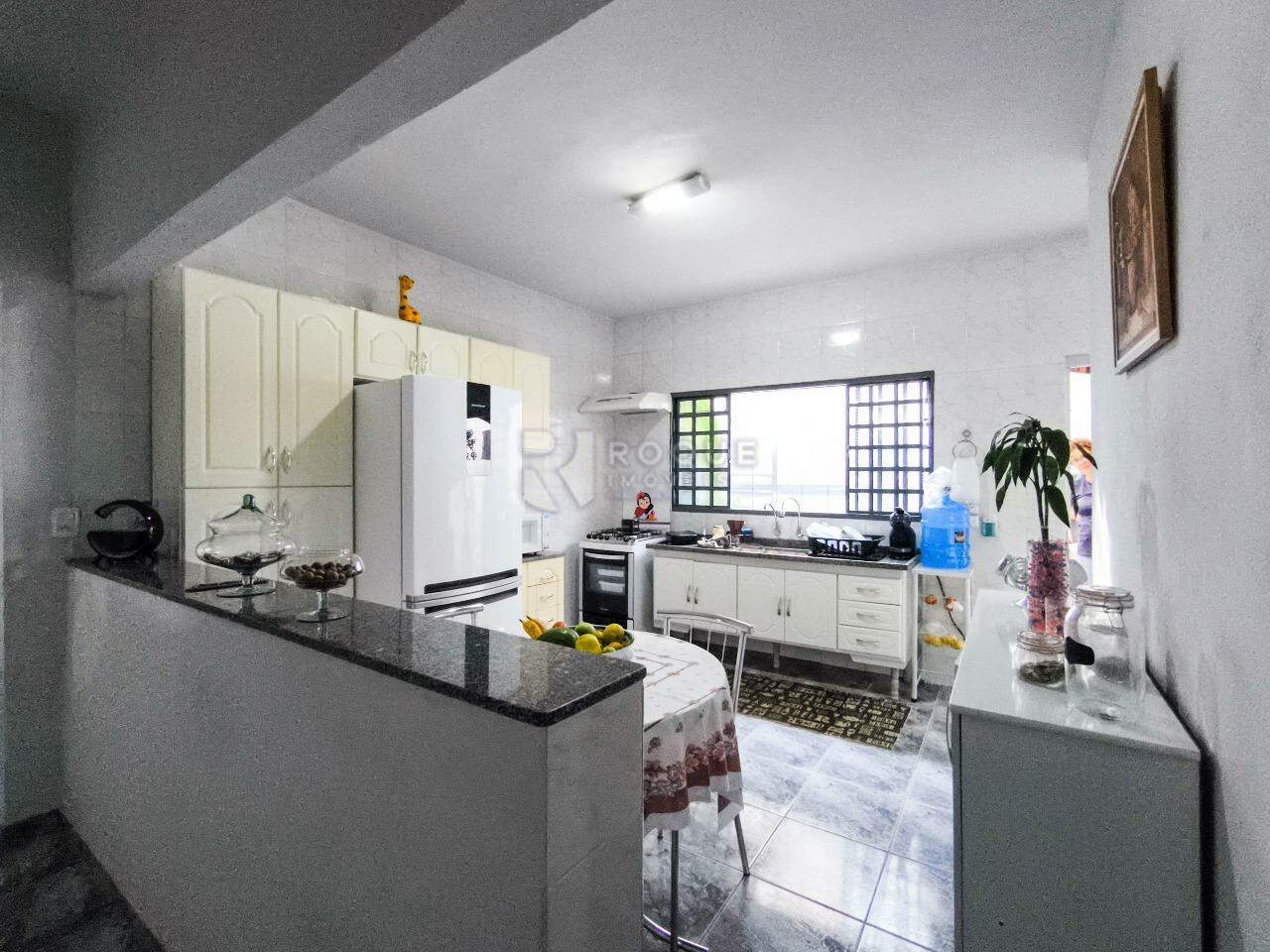 Casa Residencial à venda no bairro Jardim São Lourenço: COZINHA