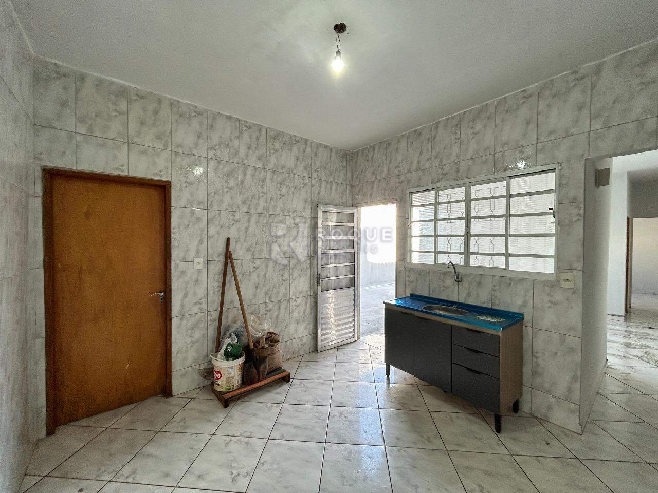 Casa Residencial para aluguel no bairro Parque Residencial Belinha Ometto: Cozinha 