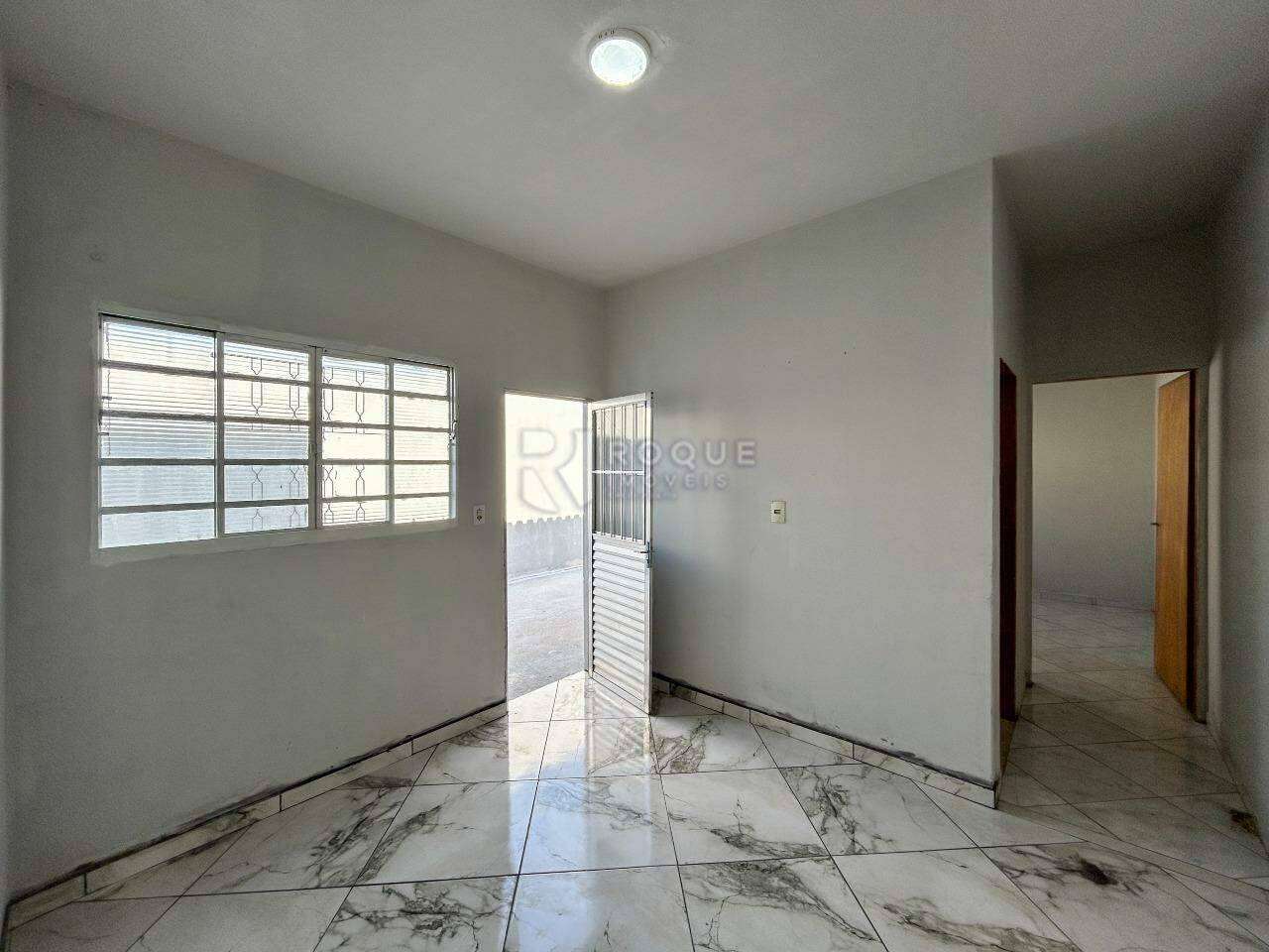 Casa Residencial para aluguel no bairro Parque Residencial Belinha Ometto: Sala 