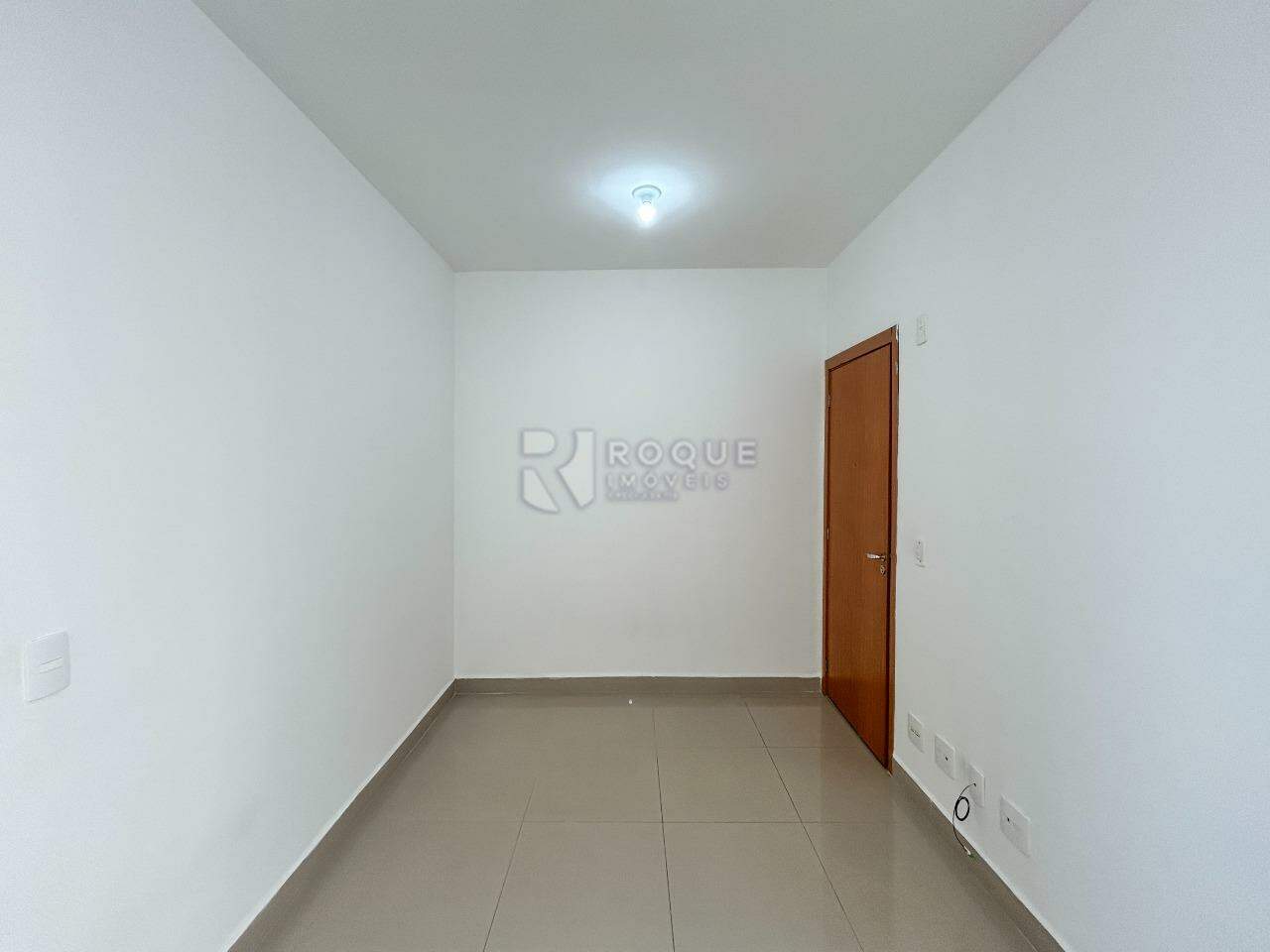 Apartamento para aluguel no bairro Jardim Campo Belo: Sala