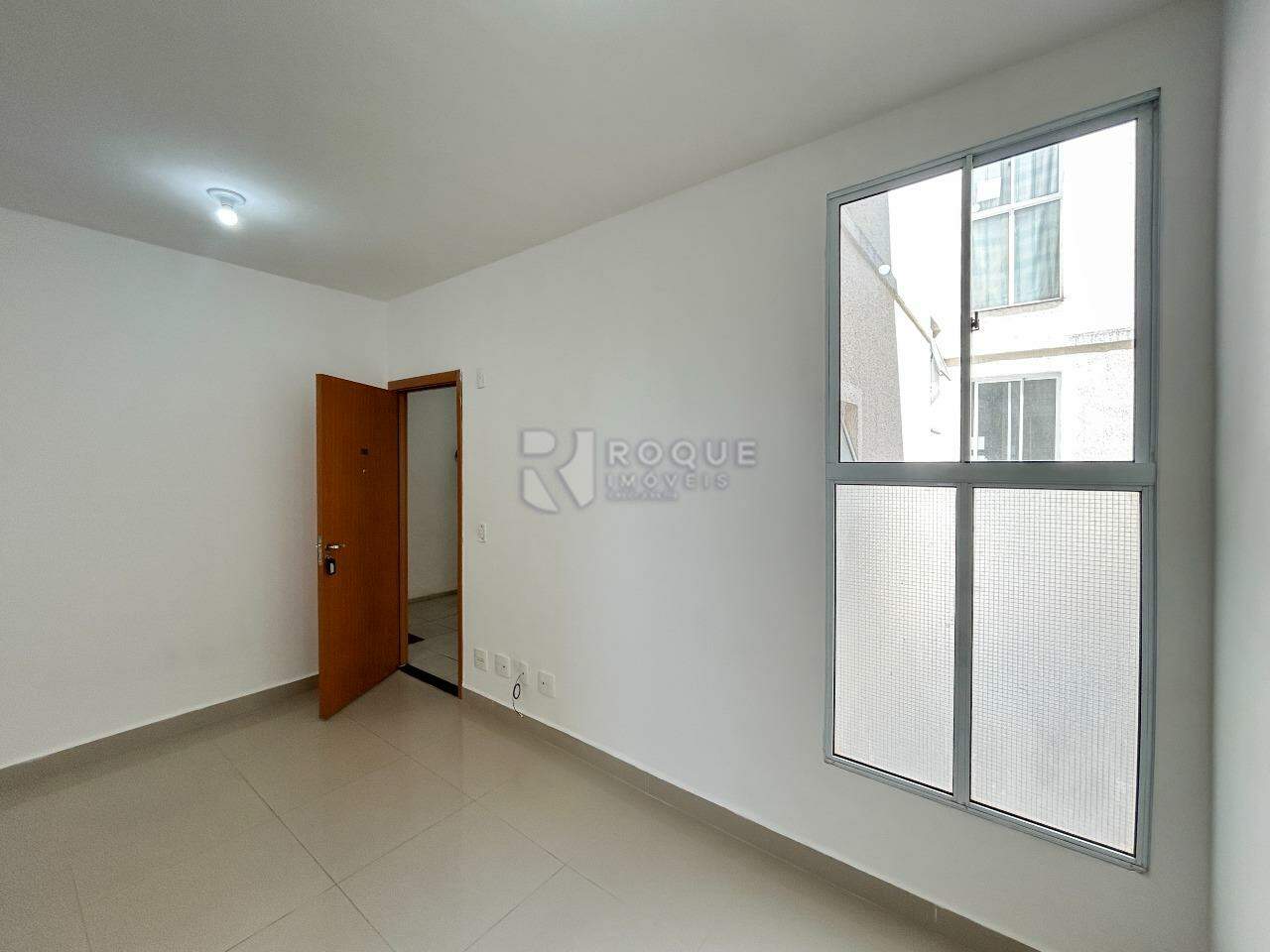 Apartamento para aluguel no bairro Jardim Campo Belo: Sala