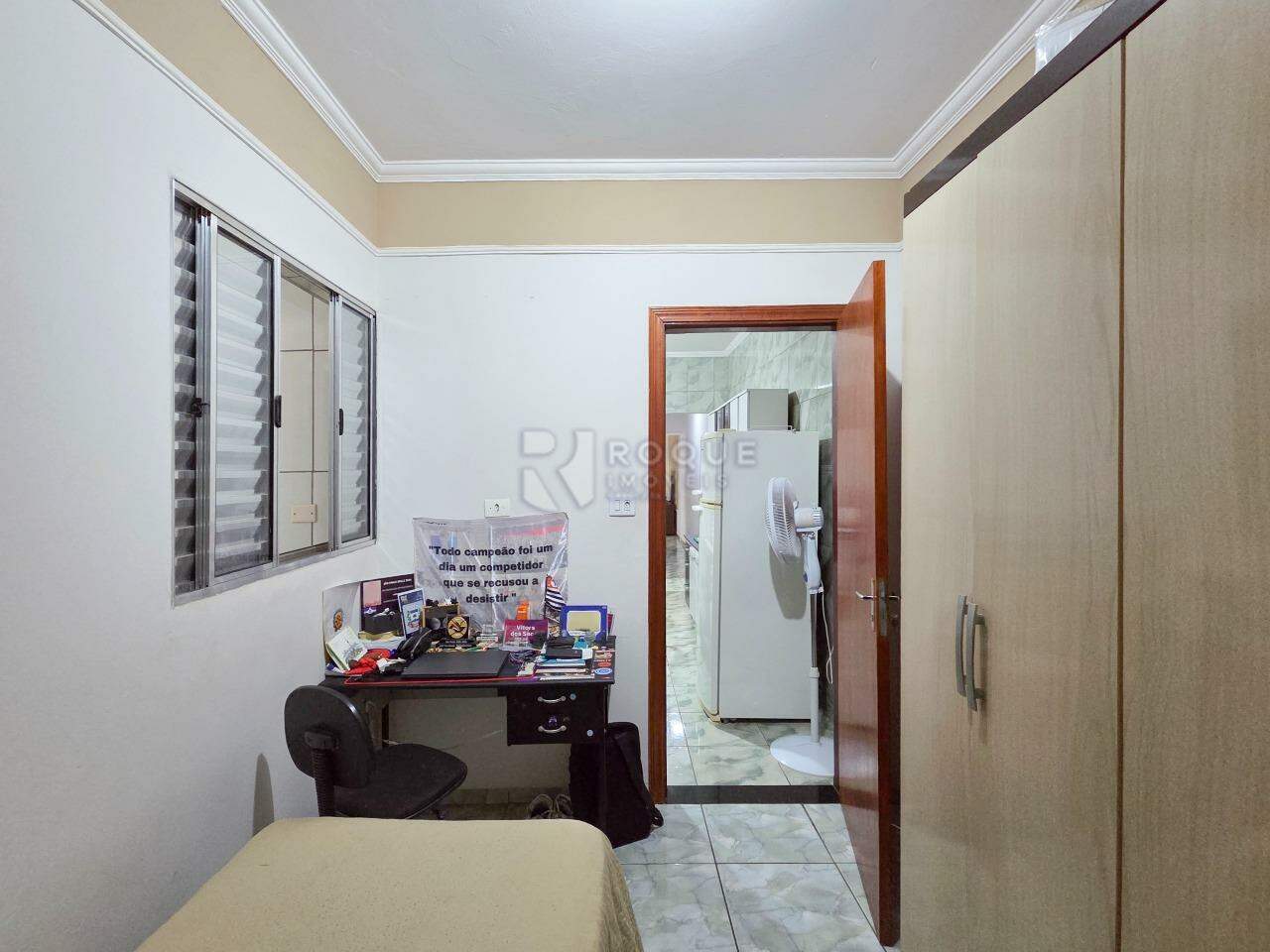 Casa Residencial à venda no bairro RESIDENCIAL AQUARIUS: DORMITÓRIO 3