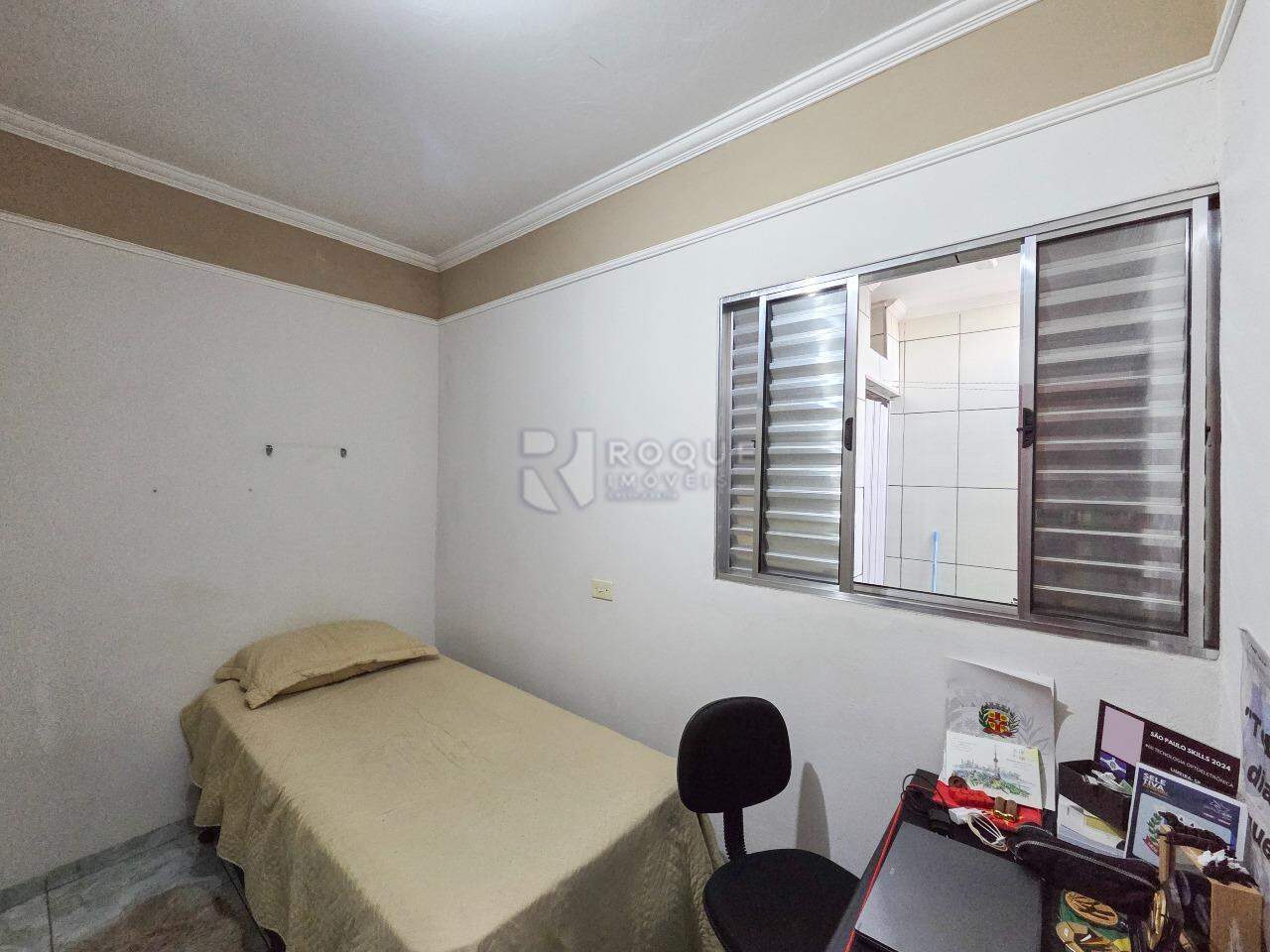 Casa Residencial à venda no bairro RESIDENCIAL AQUARIUS: DORMITÓRIO 3