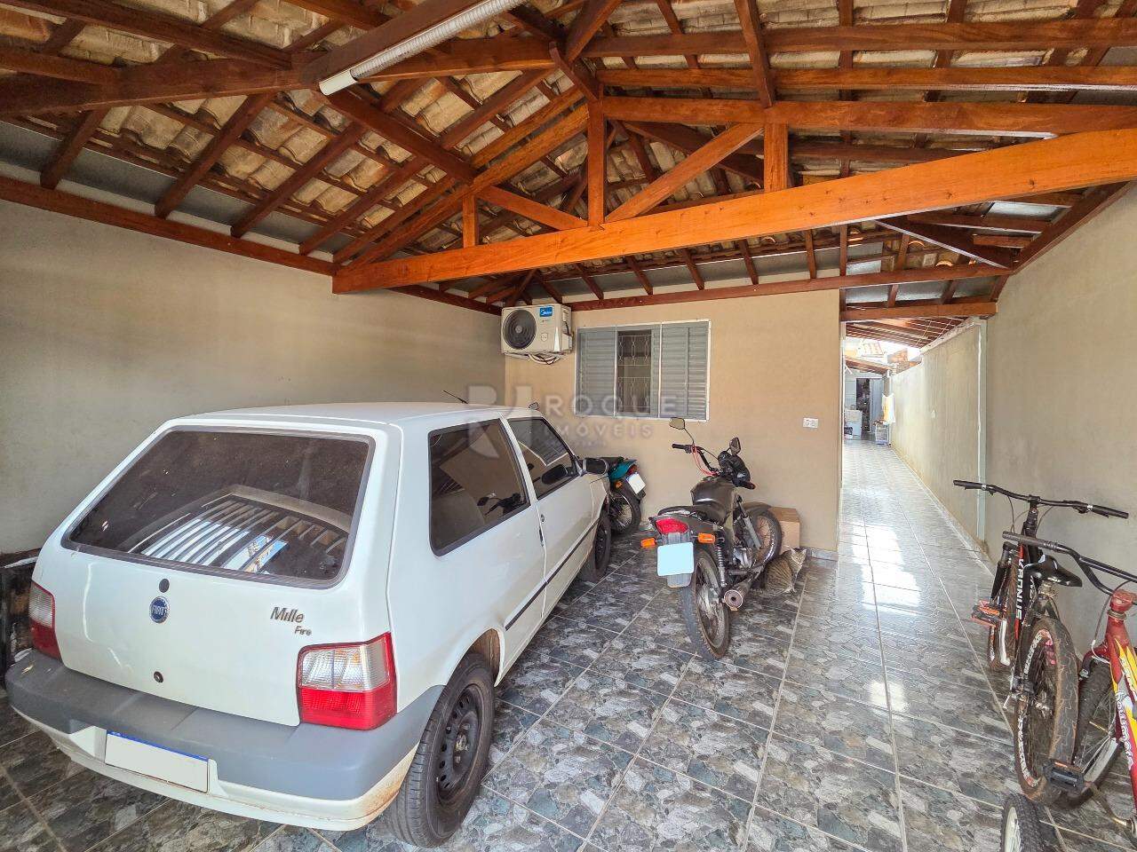 Casa Residencial à venda no bairro RESIDENCIAL AQUARIUS: GARAGEM