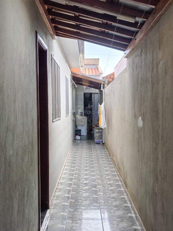 Casa Residencial à venda no bairro RESIDENCIAL AQUARIUS: CORREDOR