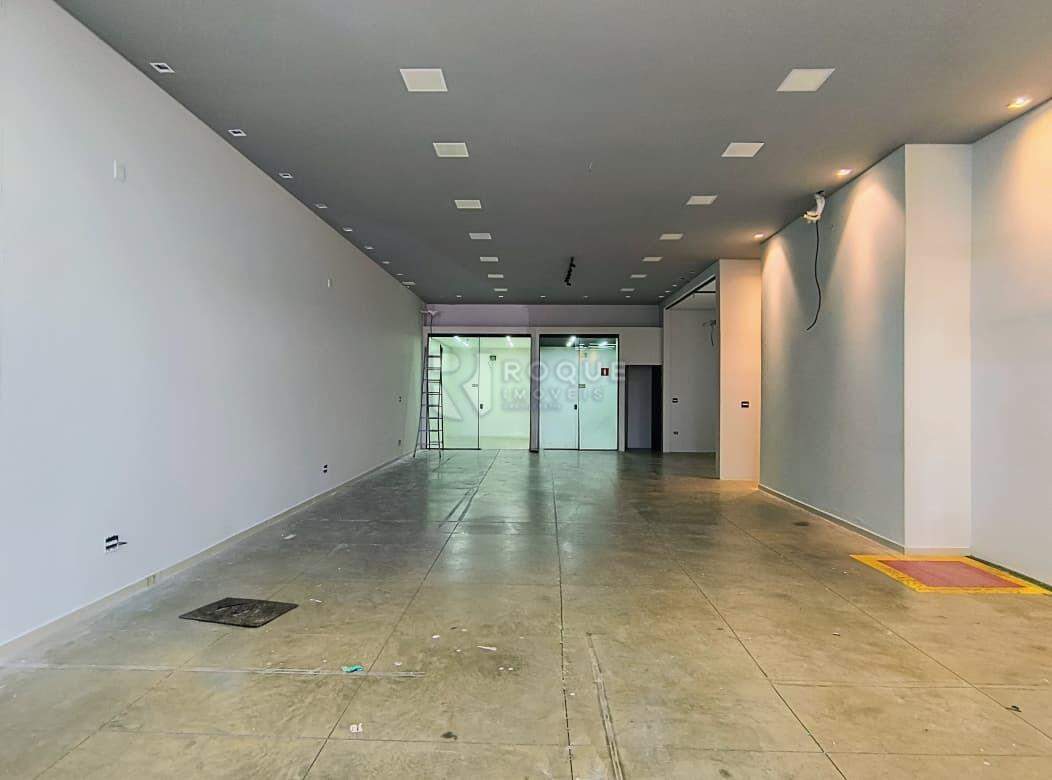 Barracão/Galpão para aluguel no bairro Jardim Esmeralda: Salão