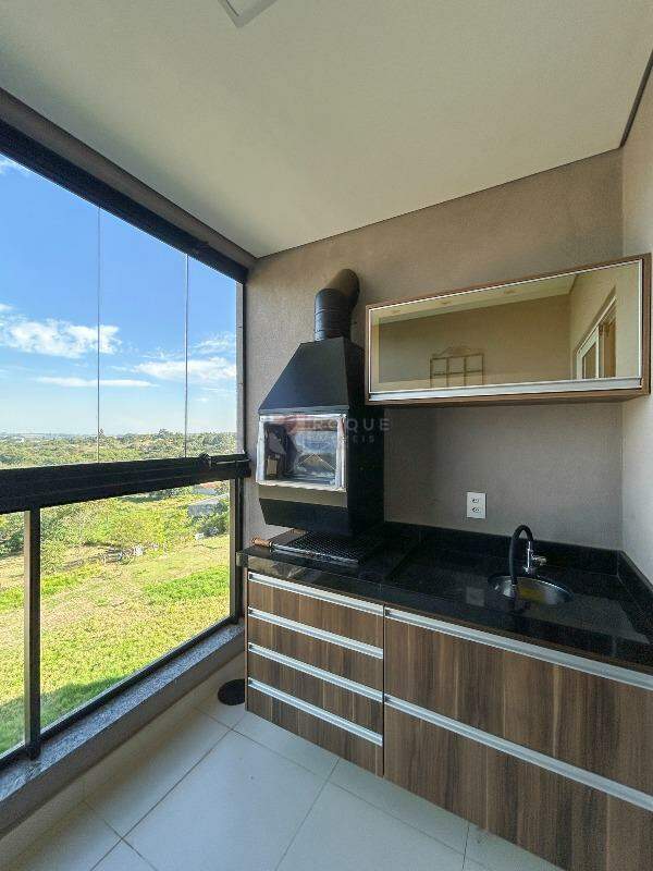 Apartamento para aluguel no bairro Vila Limeiranea: Sacada