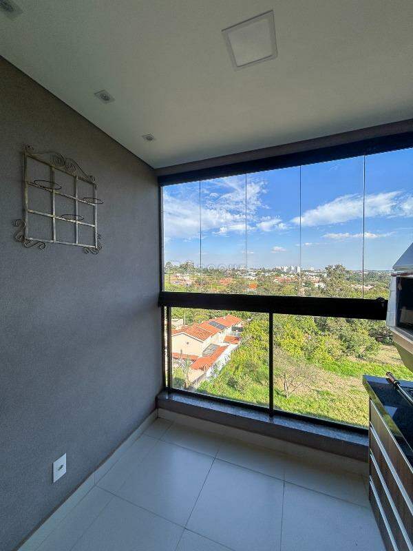 Apartamento para aluguel no bairro Vila Limeiranea: Sacada