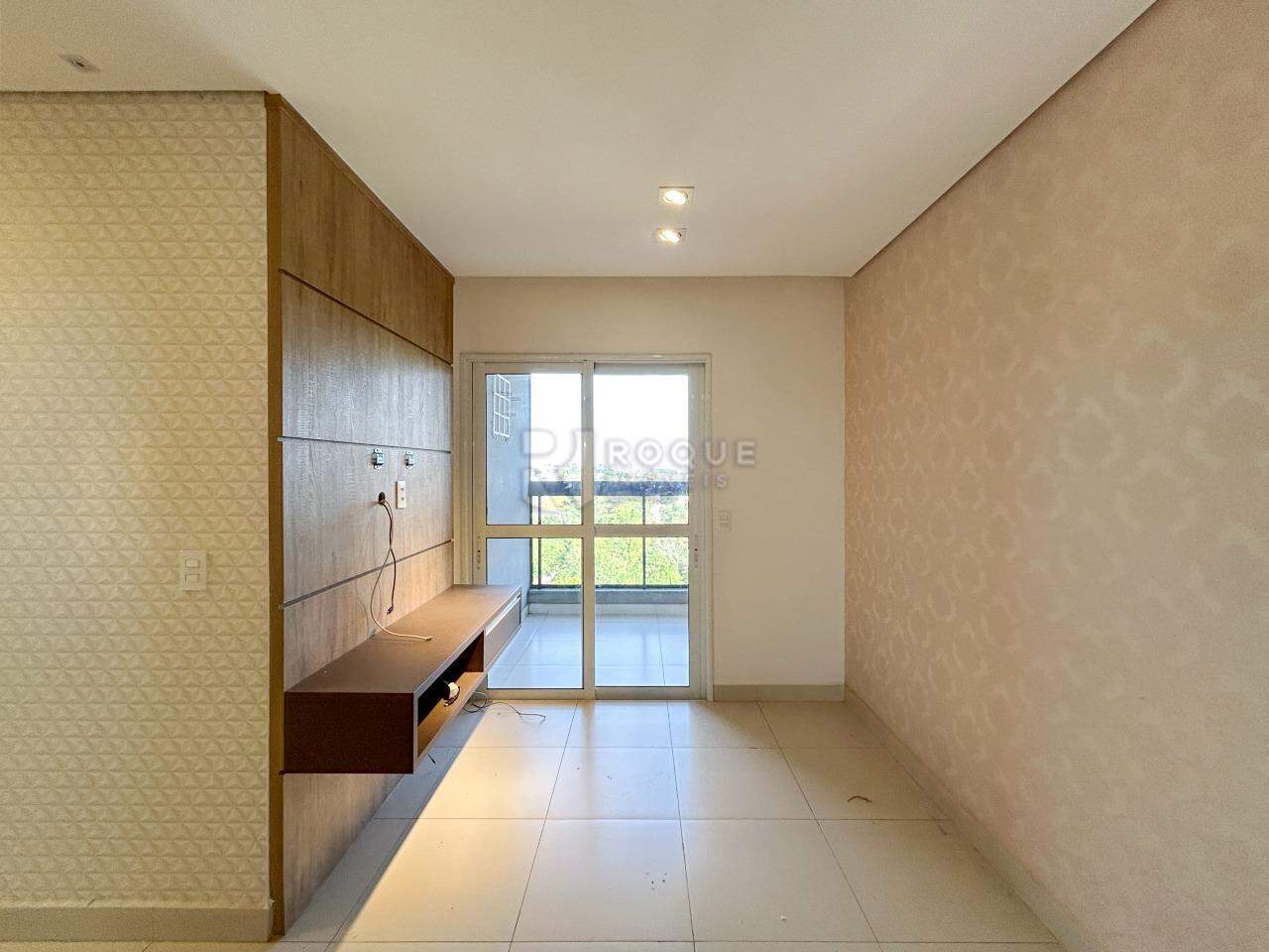 Apartamento para aluguel no bairro Vila Limeiranea: Sala 