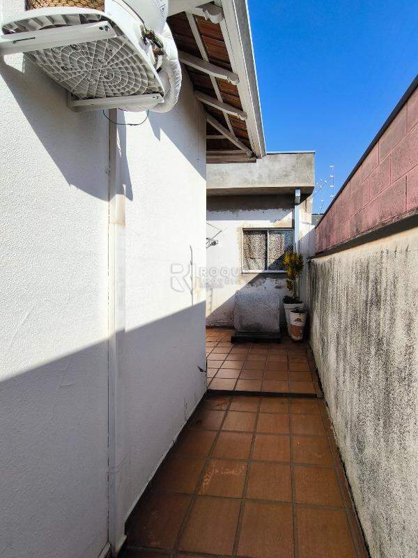 Casa Comercial à venda no bairro Centro: LATERAL EXTERNA